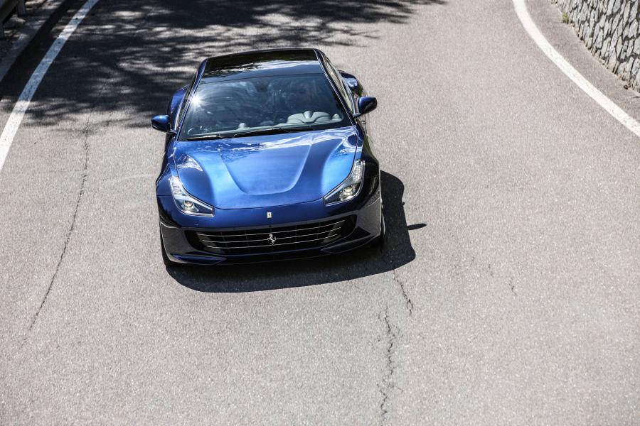  Ferrari GTC4Lusso 2016 года  (WW) (фото 12 из 58)